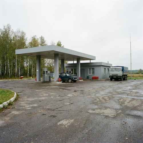 В России рекордно подорожает бензин. А так можно было?